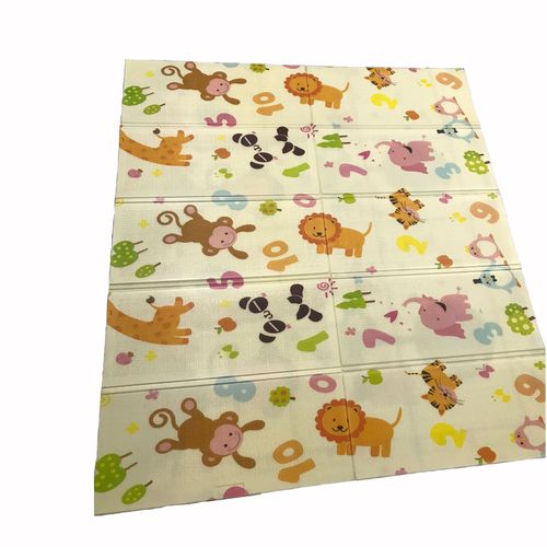 Tapete Infantil Educativo Atividades Estampas Sortidas Duplo 2,00 X 1,80m